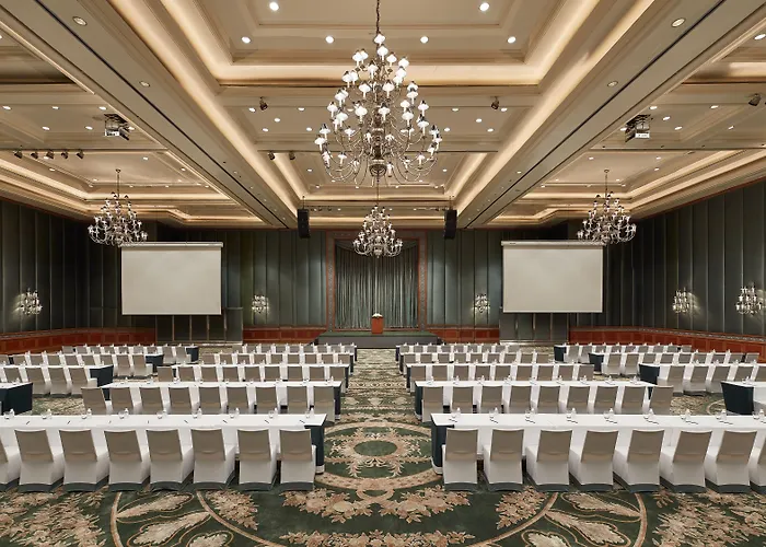 Grand Hyatt Erawan 5*