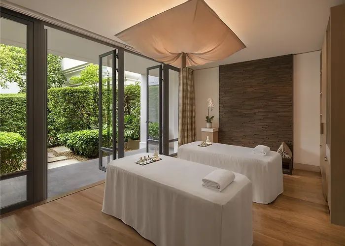 جراند حياة إيراوان 5*