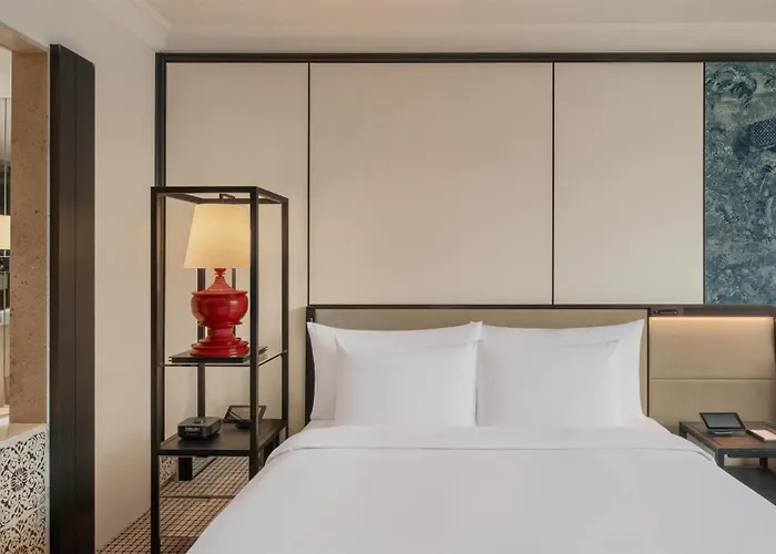 Grand Hyatt Erawan Hotel 5*